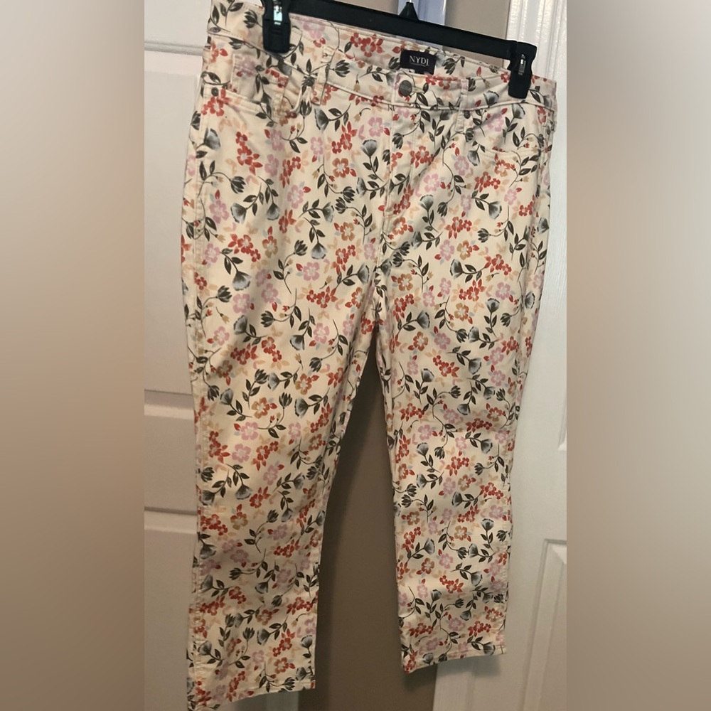 NYDJ Chloe Capri Jeans - Secret Garden